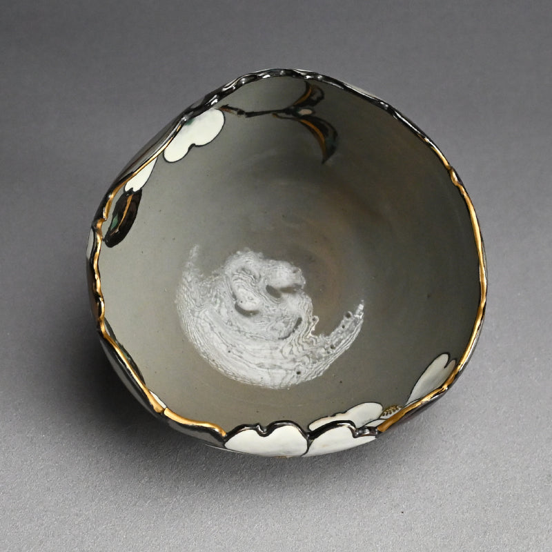 Antique Pottery Bowl, Camellia ー宮川 (真葛) 香山 “乾山意 玉椿之畫 菓子器”