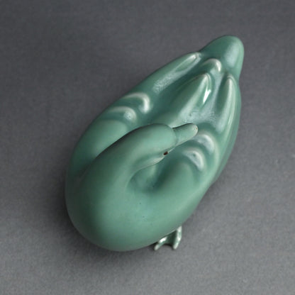 Antique Porcelain Duck Okimono ー宮川 (真葛) 香山 “青磁釉 漢式鴨 置物”