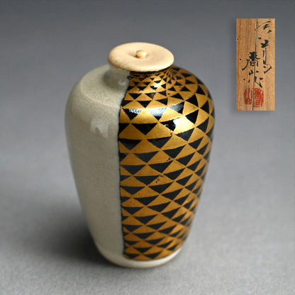 Rare Kozan Chaire Tea Container ー宮川 (真葛) 香山 “仁清意 狂言模様”