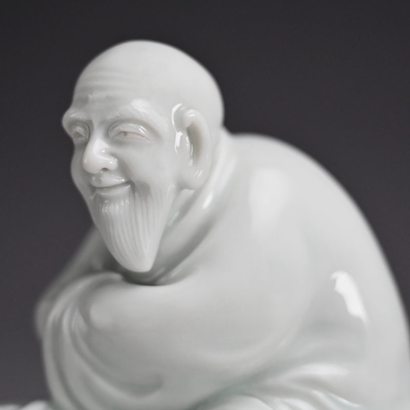Porcelain Figurine ー宮川 (真葛) 香山 “白磁老子 置物”
