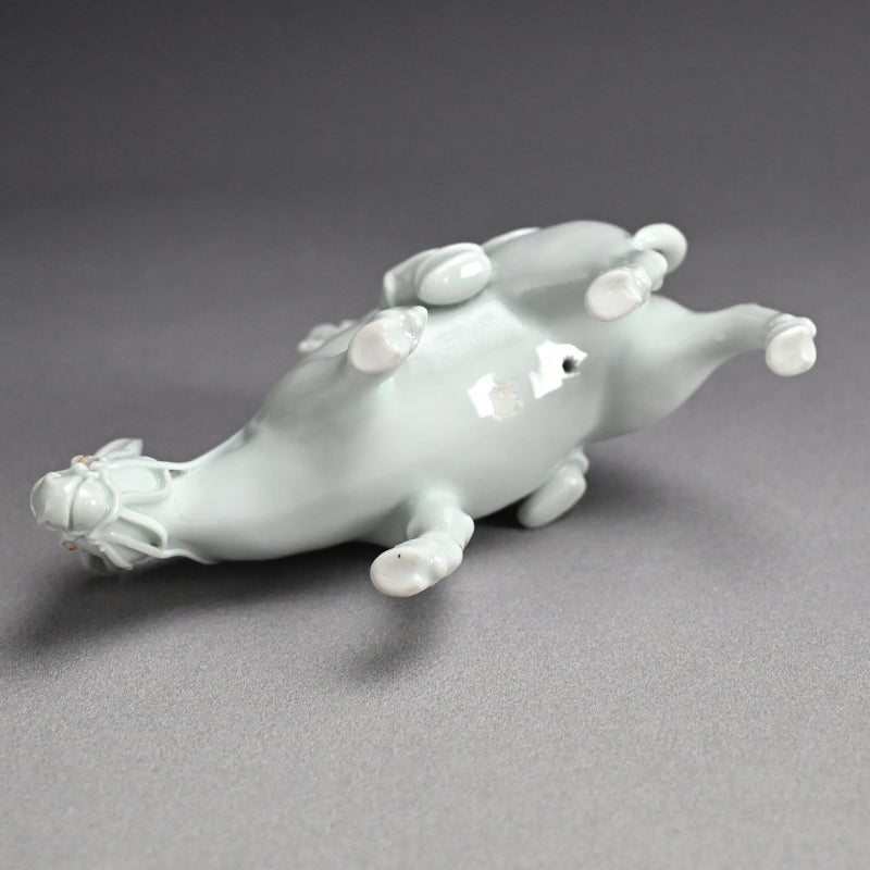 Porcelain Figurine ー宮川 (真葛) 香山 “白磁老子 置物”