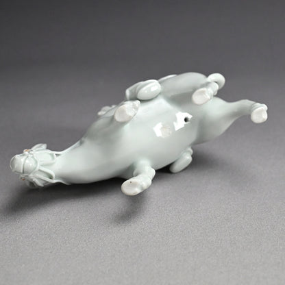 Porcelain Figurine ー宮川 (真葛) 香山 “白磁老子 置物”