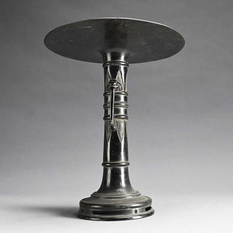 Classical Muromachi-Momoyama p. Bronze Vase