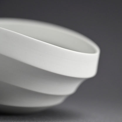 Radiant White Sake set ー馬場 麟汰郎 “白磁酒器 皎”