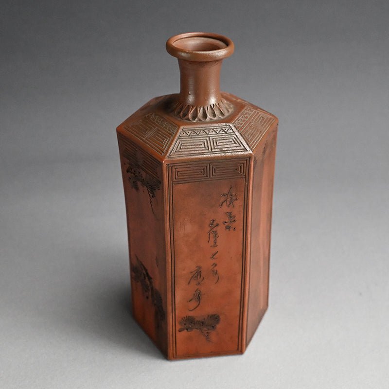Edo period Bizen Rokkaku Bin Vase