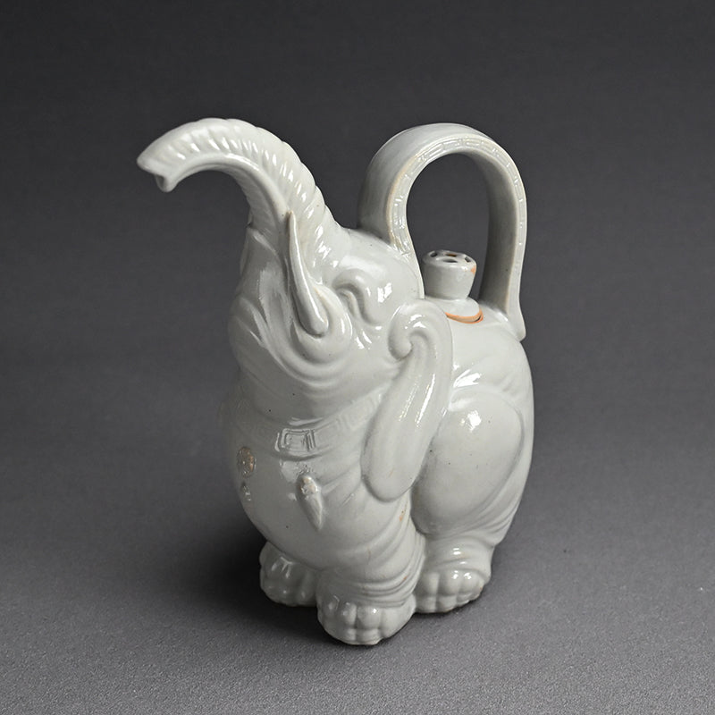 Antique Japanese Ceramic Elephant Suichu Decanter