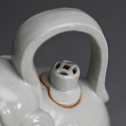 Antique Japanese Ceramic Elephant Suichu Decanter
