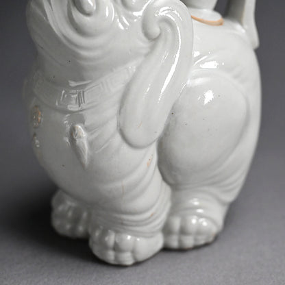 Antique Japanese Ceramic Elephant Suichu Decanter