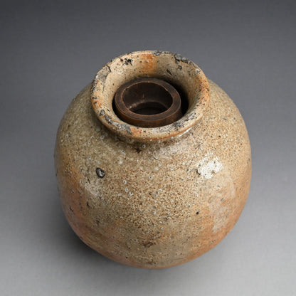 RARE Muromachi period Shigaraki Yohen Tsubo