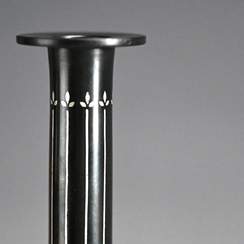 Silver Inlay Bronze Vase by LNT ー中川 衛 “銀象嵌花器芽生え”