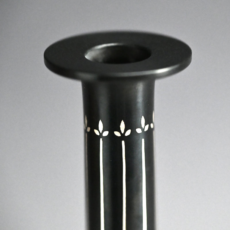 Silver Inlay Bronze Vase by LNT ー中川 衛 “銀象嵌花器芽生え”