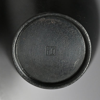 Silver Inlay Bronze Vase by LNT ー中川 衛 “銀象嵌花器芽生え”