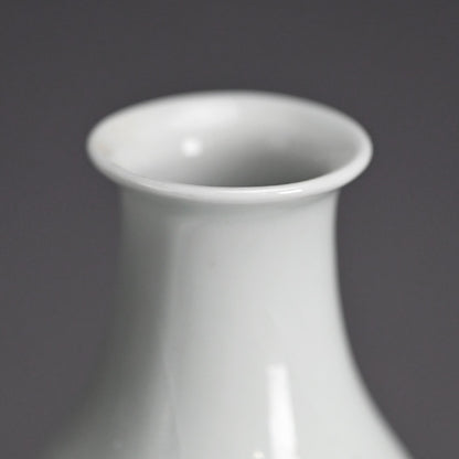 Shonen & Chikusen pair Tokkuri Sake Flasks ー鈴木 松年, 三浦 竹泉 “松年筆 竹泉造 梅画徳利盃”