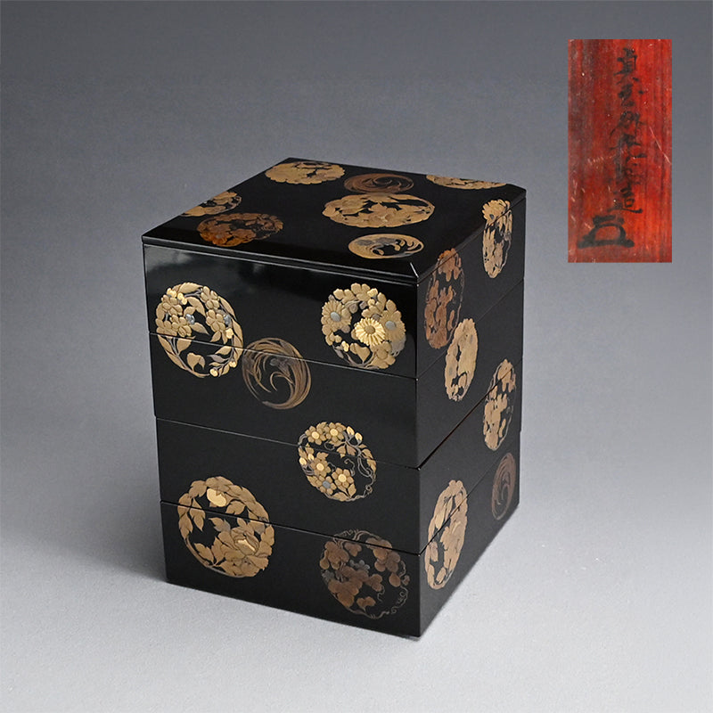 Exquisite Edo p. Japanese 4 Tiered Lacquer Box Set ー勝軍木庵 光英「花丸蒔画 重箱」