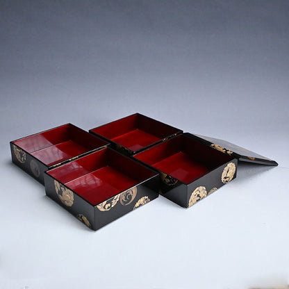 Exquisite Edo p. Japanese 4 Tiered Lacquer Box Set ー勝軍木庵 光英「花丸蒔画 重箱」