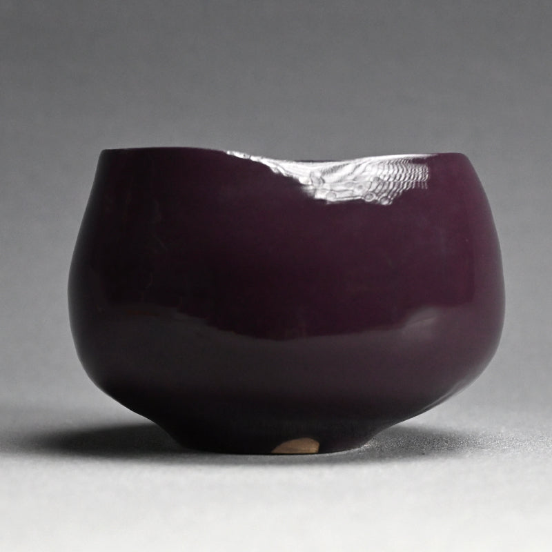 Plum Crazy Purple Chawan Tea Bowl ー東井 真咲朝 "紫釉茶碗"