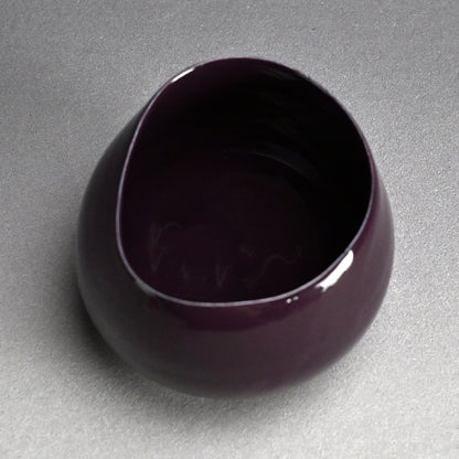 Plum Crazy Purple Chawan Tea Bowl ー東井 真咲朝 "紫釉茶碗"