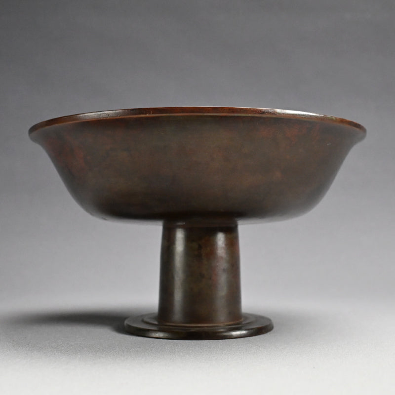 Footed Art-Deco Bronze Vase ー初代 中島 保美 “青銅花器”