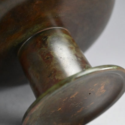 Footed Art-Deco Bronze Vase ー初代 中島 保美 “青銅花器”