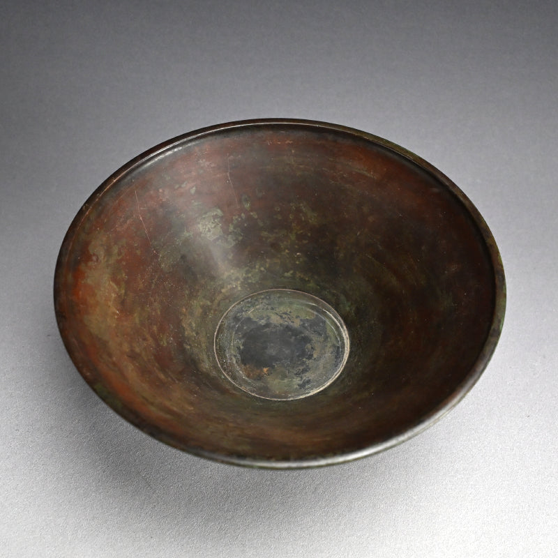 Footed Art-Deco Bronze Vase ー初代 中島 保美 “青銅花器”