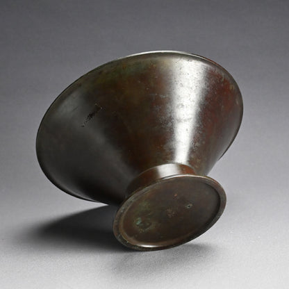 Footed Art-Deco Bronze Vase ー初代 中島 保美 “青銅花器”