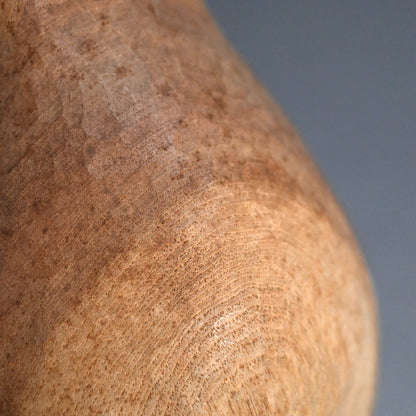 Carved Wooden Rabbit Sculpture ー潮田 皓哉 “木彫 兎”