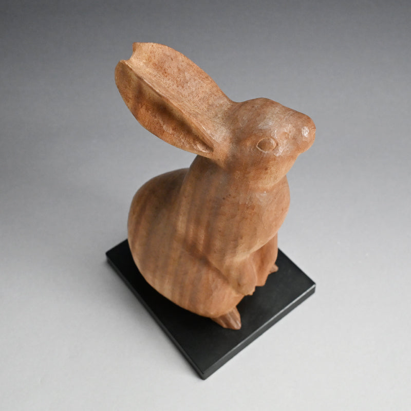 Carved Wooden Rabbit Sculpture ー潮田 皓哉 “木彫 兎”