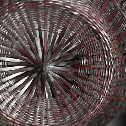 Chinese Style Woven Bamboo Basket ー鈴木 竹朋斎 "唐物写 手付花籠"