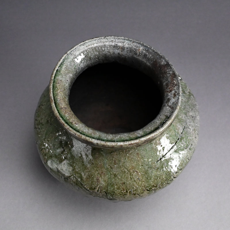 Classical Tokoname Tsubo ー存古窯 江崎 一生 “灰釉壺”