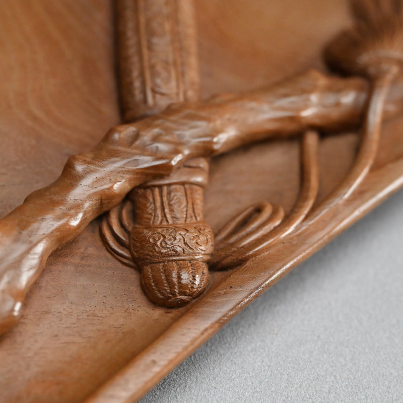 Nyoi Wood Tray by Shochikusai ー市川 小竹斎 "払子如意刻 香盆"