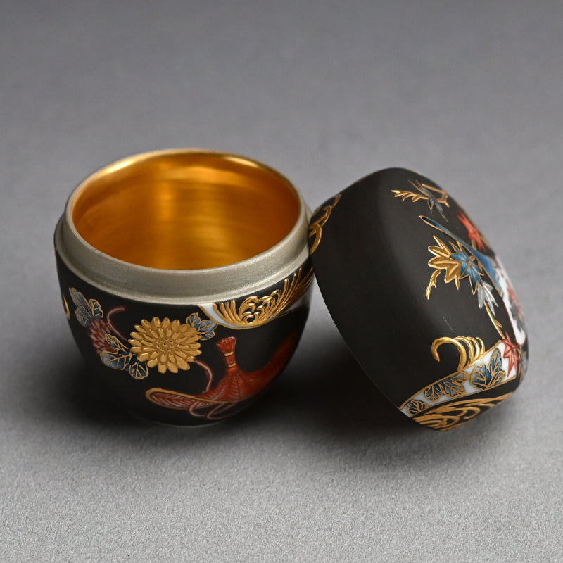 Exquisite natsume Maccha Tea Container ー山本 一洋 “純プラチナ彩 寿”