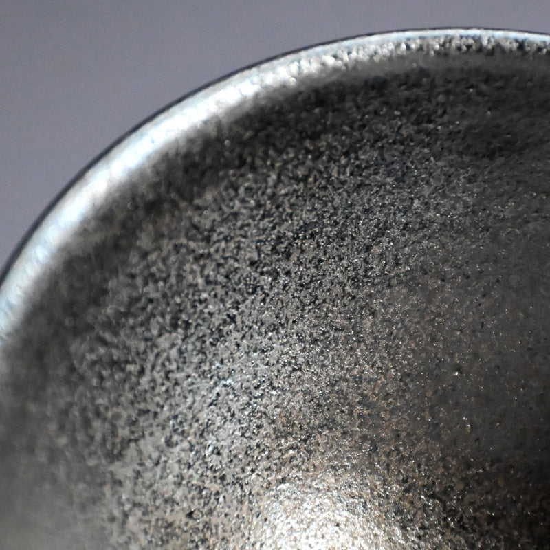 Silver Glazed Maccha Chawan Tea Bowl ー近藤 高弘 “黒釉窯変 銀晶 茶碗”