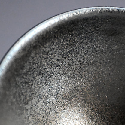 Silver Glazed Maccha Chawan Tea Bowl ー近藤 高弘 “黒釉窯変 銀晶 茶碗”