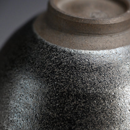 Silver Glazed Maccha Chawan Tea Bowl ー近藤 高弘 “黒釉窯変 銀晶 茶碗”