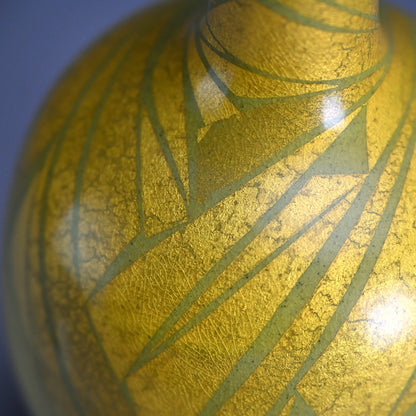 Yurikinsai Yellow Gold Vase ー小野 珀子 “釉裏金彩 花立”