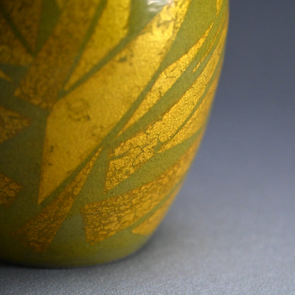 Yurikinsai Yellow Gold Vase ー小野 珀子 “釉裏金彩 花立”