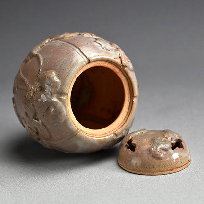 Rare Kyuwa Koro Incense Burner ー十代 三輪 休雪 (休和) “萩焼 立瓜 香爐”