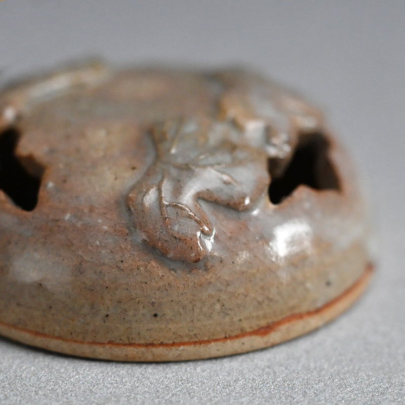 Rare Kyuwa Koro Incense Burner ー十代 三輪 休雪 (休和) “萩焼 立瓜 香爐”