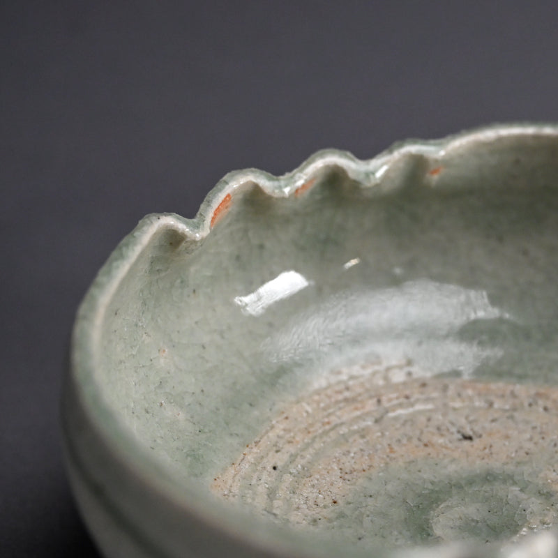 Unusual Earthy Kashiki Bowl ー宮川 (真葛) 香山 "菓子器"