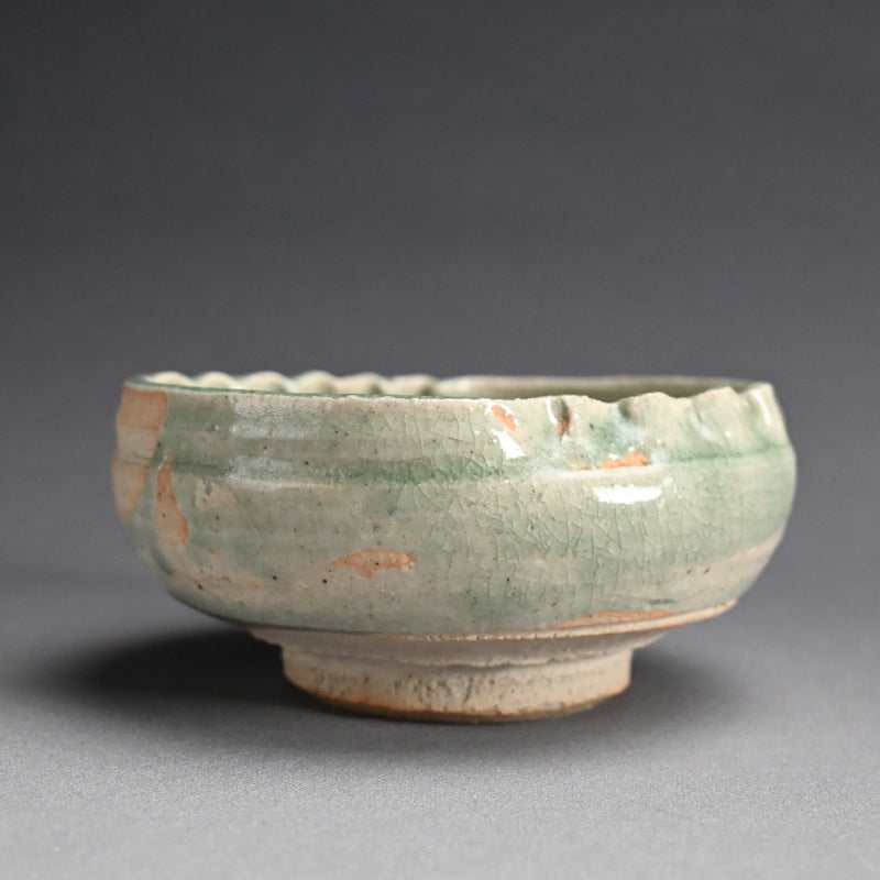 Unusual Earthy Kashiki Bowl ー宮川 (真葛) 香山 "菓子器"