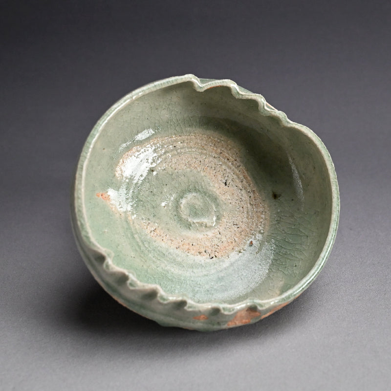 Unusual Earthy Kashiki Bowl ー宮川 (真葛) 香山 "菓子器"