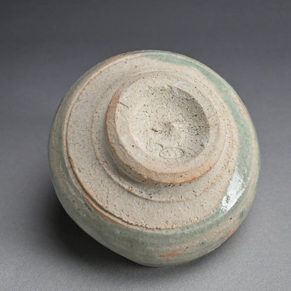 Unusual Earthy Kashiki Bowl ー宮川 (真葛) 香山 "菓子器"