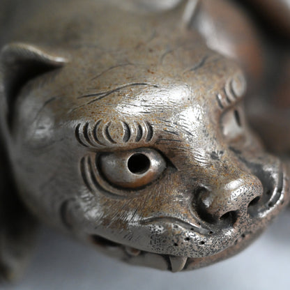 Ao Bizen Tora Sennin Tiger and Saint
