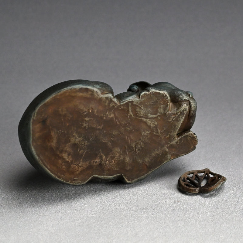 Rare! Antique Japanese Ao-Bizen Cat-shaped Koro
