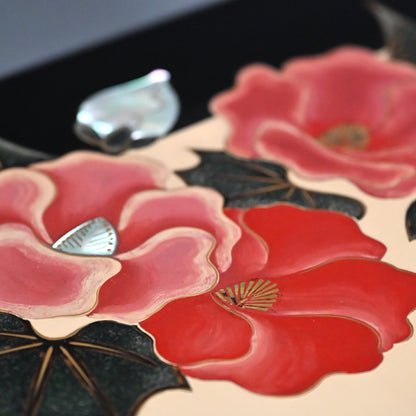 Mid-Century Lacquer Box ー泉 篤彦 "漆器立葵手箱"