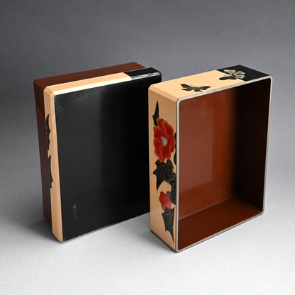 Mid-Century Lacquer Box ー泉 篤彦 "漆器立葵手箱"