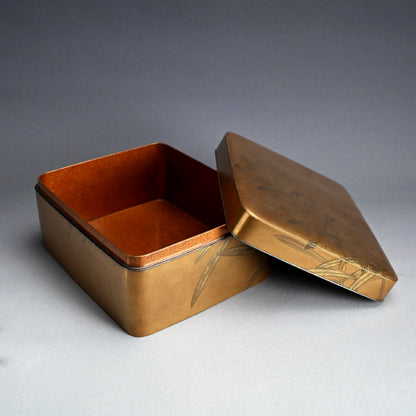 Antique Japanese Imperial Lacquer Gift Box