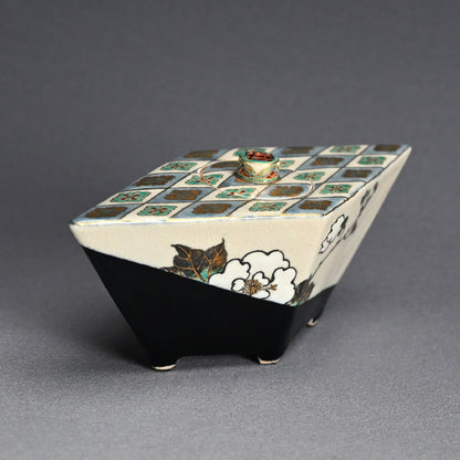 Exquisite Koro ー宮川 (真葛) 香山 "香爐"