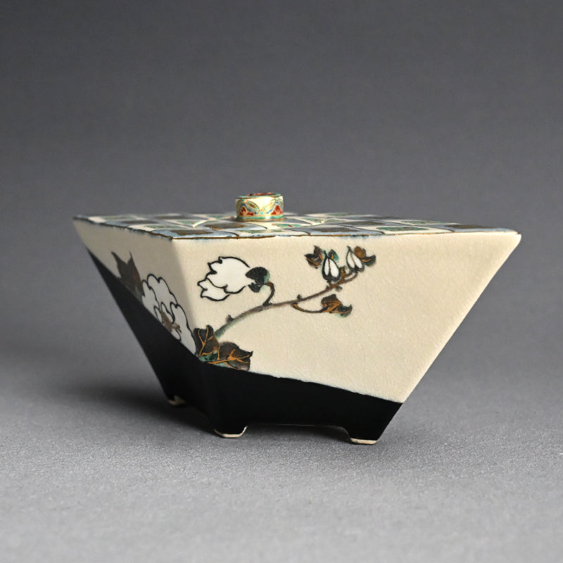 Exquisite Koro ー宮川 (真葛) 香山 "香爐"