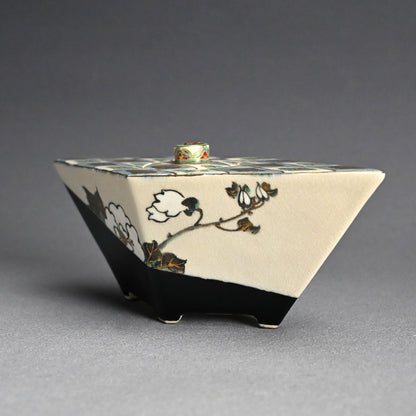 Exquisite Koro ー宮川 (真葛) 香山 "香爐"